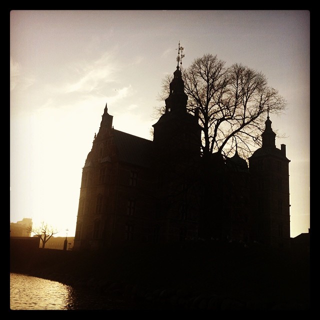 visiting the Queen of Denmark today for teatime in sunny Copenhagen #sunshine#su...