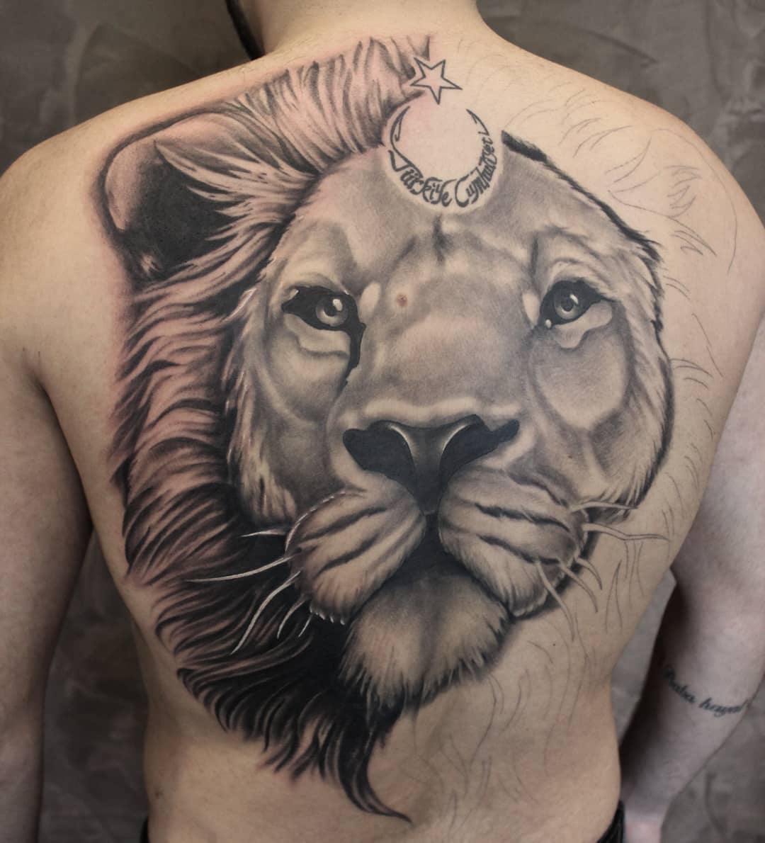 3rd session done. Thanks again!
#germantattooers #germanartist #tattooworkers #t