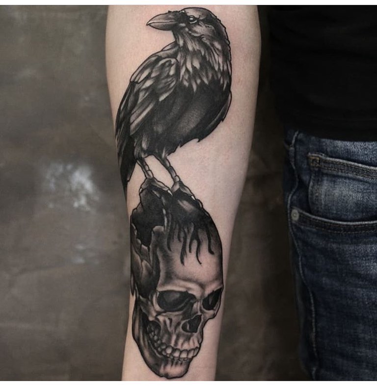 Done by @tommyschaarschmidt  #blackandgreytattoo #blackwork #blackworktattoo #bo...