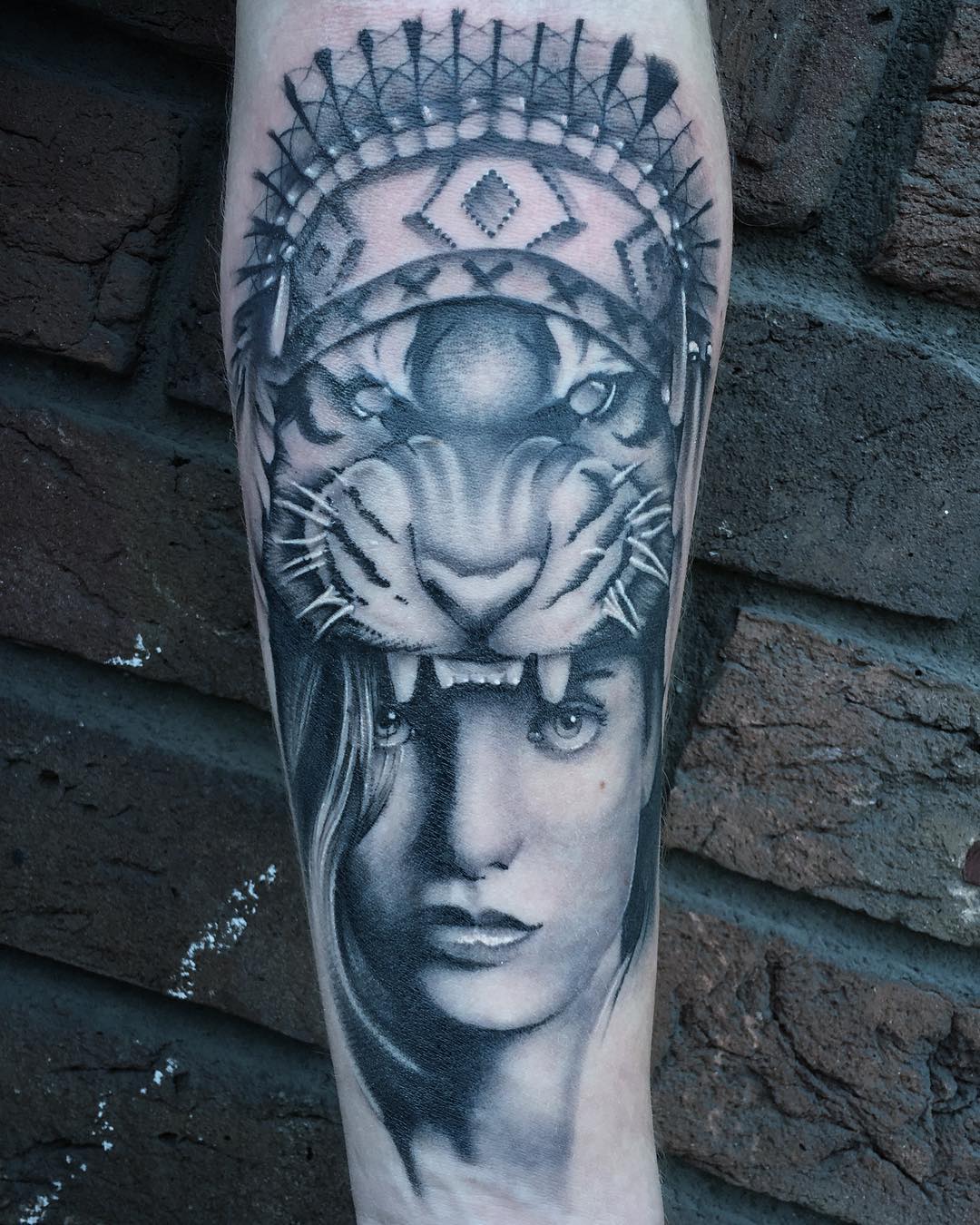 Done by the awesome @tommykommerz !!!
 .
 .
 .
 #blackandgreytattoo #ruhrpotttat...