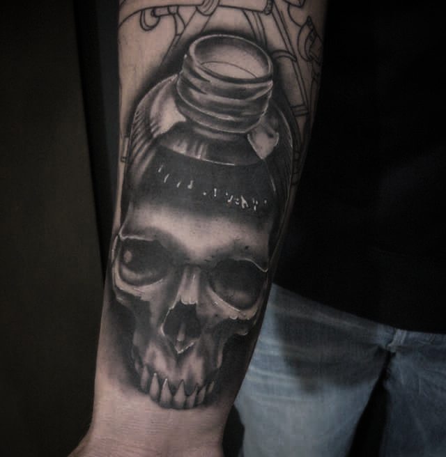 From yesterday....sleeve in progress
#germantattooers #tattooworkers #tattoopunk