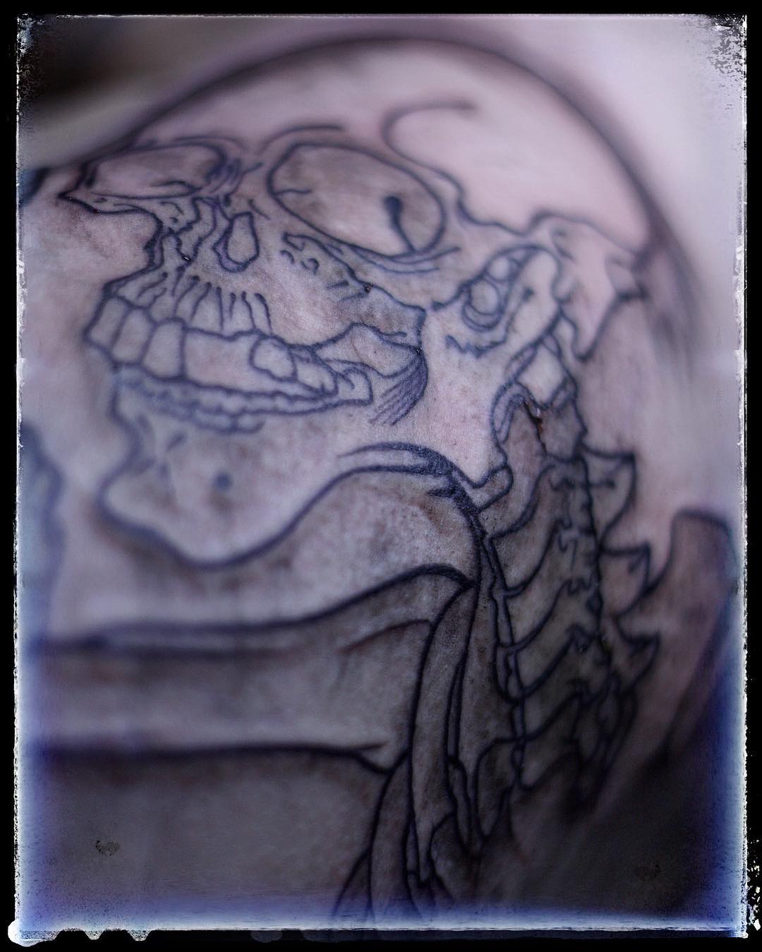 Last one before xXxmas...in progress shot

#tattoo #tattooing #tatovering#tatuag...