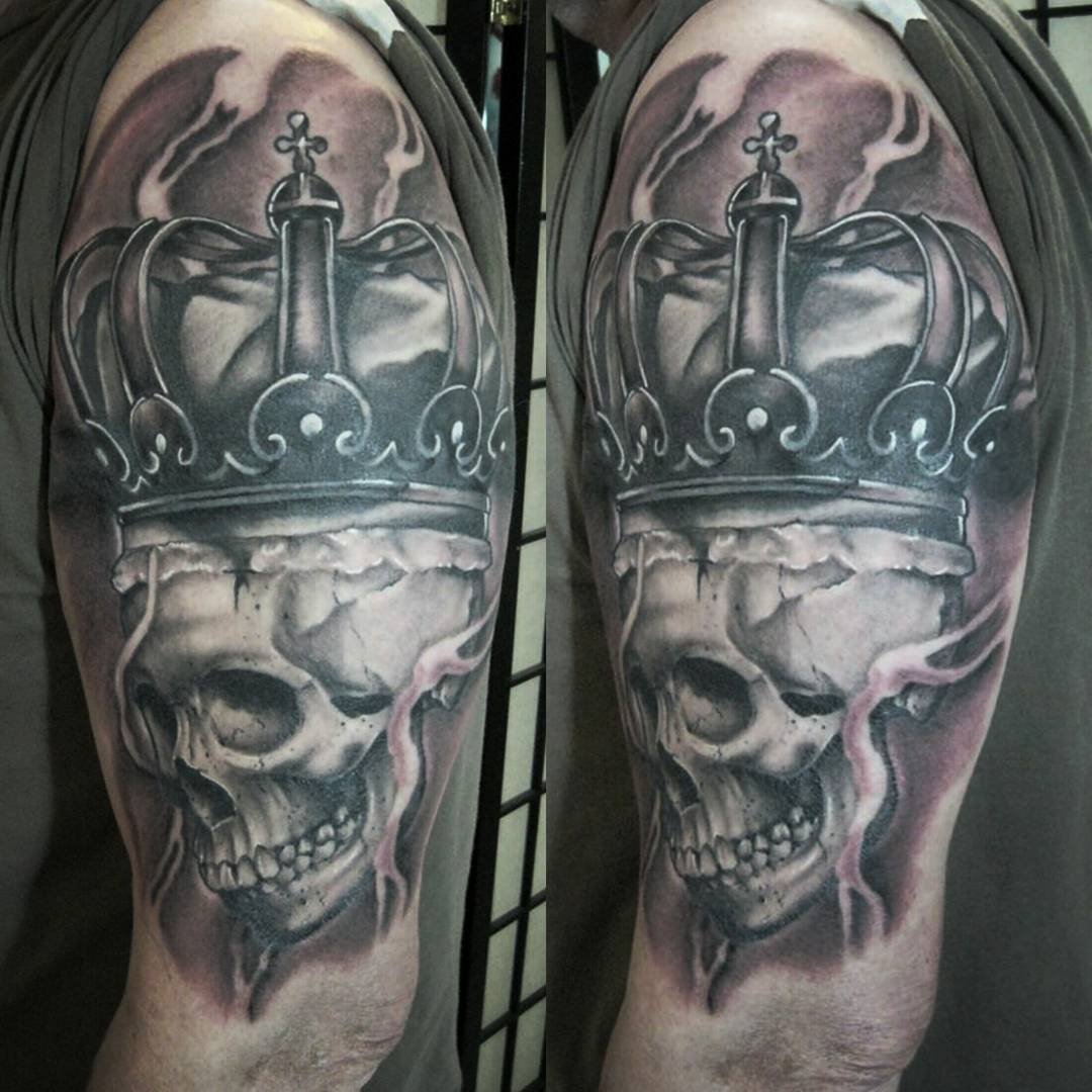 Lil opverup from this week.....skull and linesnare healed...background etc fresh