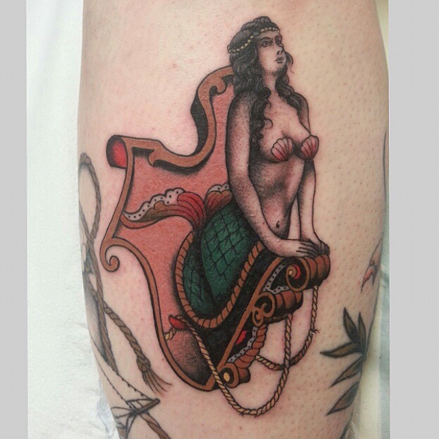 Mermaid swollen, not the best picture, thanks melanie
#stuckinthepasttattoo #dor