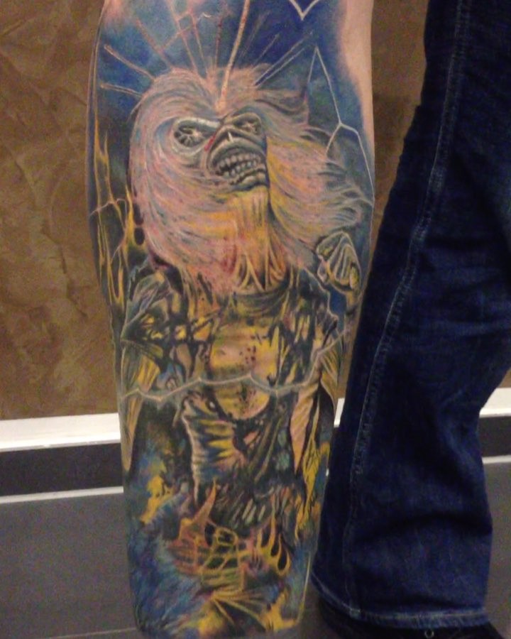 Partly healed, partly fresh.

Up the Irons  #tattoo #tattooing #color#colour#mai...