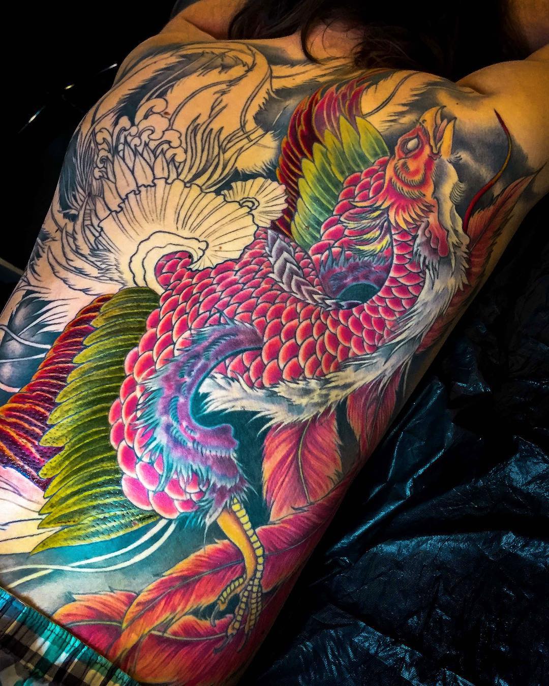 Sloooowly getting there
.
.
.
#tattoo #tattooing #tatovering #phoenix#phoenixtat...