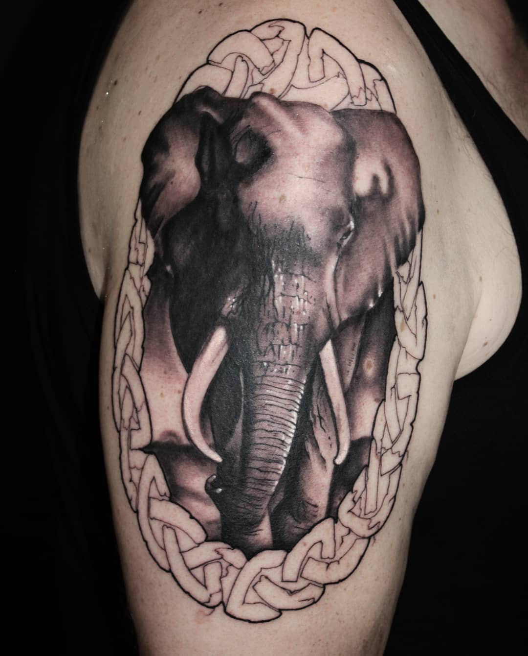 WIP.....thank you so much Dirk for your trust!
#germantattooers #tattooworkers #