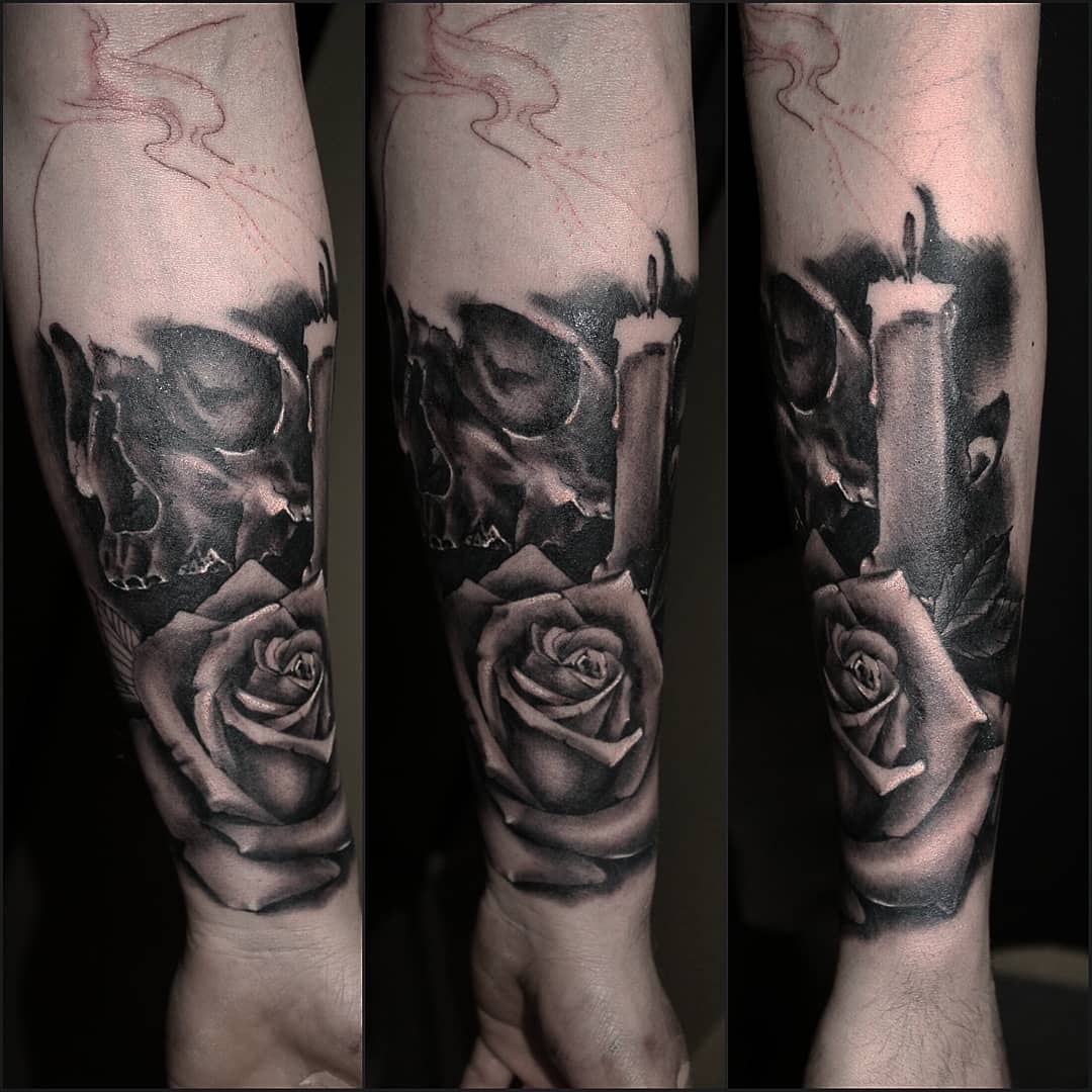 WIP.....todays bloody work. Thanks Robin, you are hard as nails!
#germantattooer