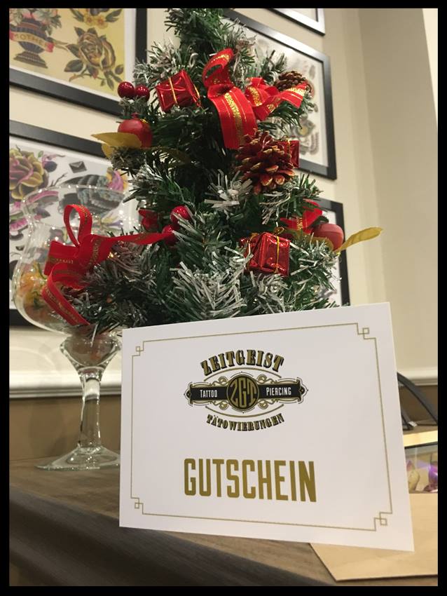 --------Weihnachts-Piercing-Aktion---------
 Alle Jahre wieder, hier bekommt ihr