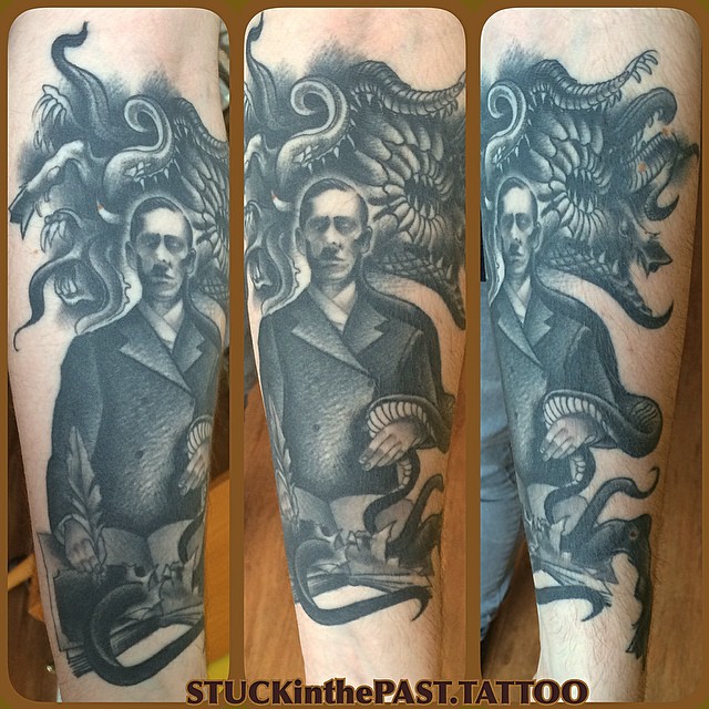 Yesterday i the chance to make a good healed picture of the howard p. Lovecraft