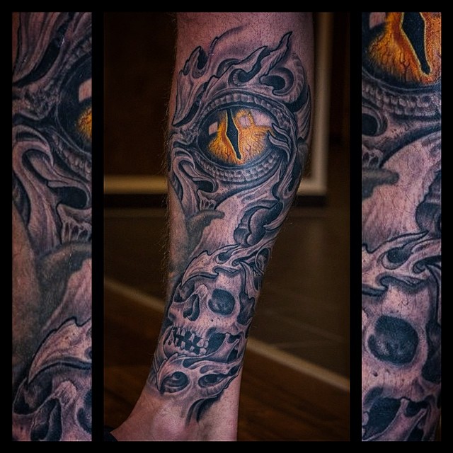fully healed after 2 months
#tattoo #tattooing #biomech#biomechanical#organica#b...