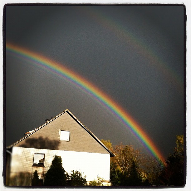 #rainbow#rain#sunshine#sky#skyline #clouds#weather#ruhrpott #recklinghausen#hoch...