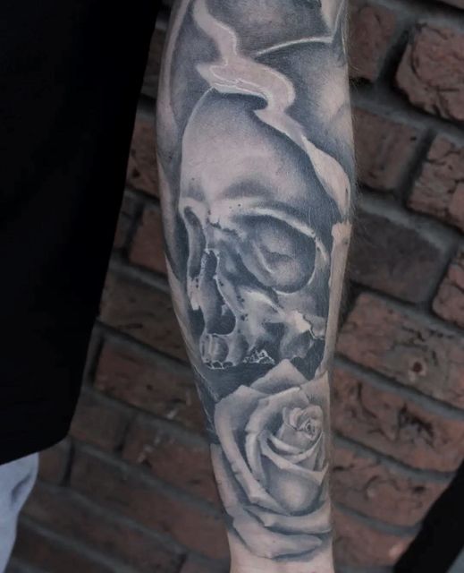 So können und müssen Tätowierungen nach 2 Jahren aussehen!!! Arbeit von 
 @tommy