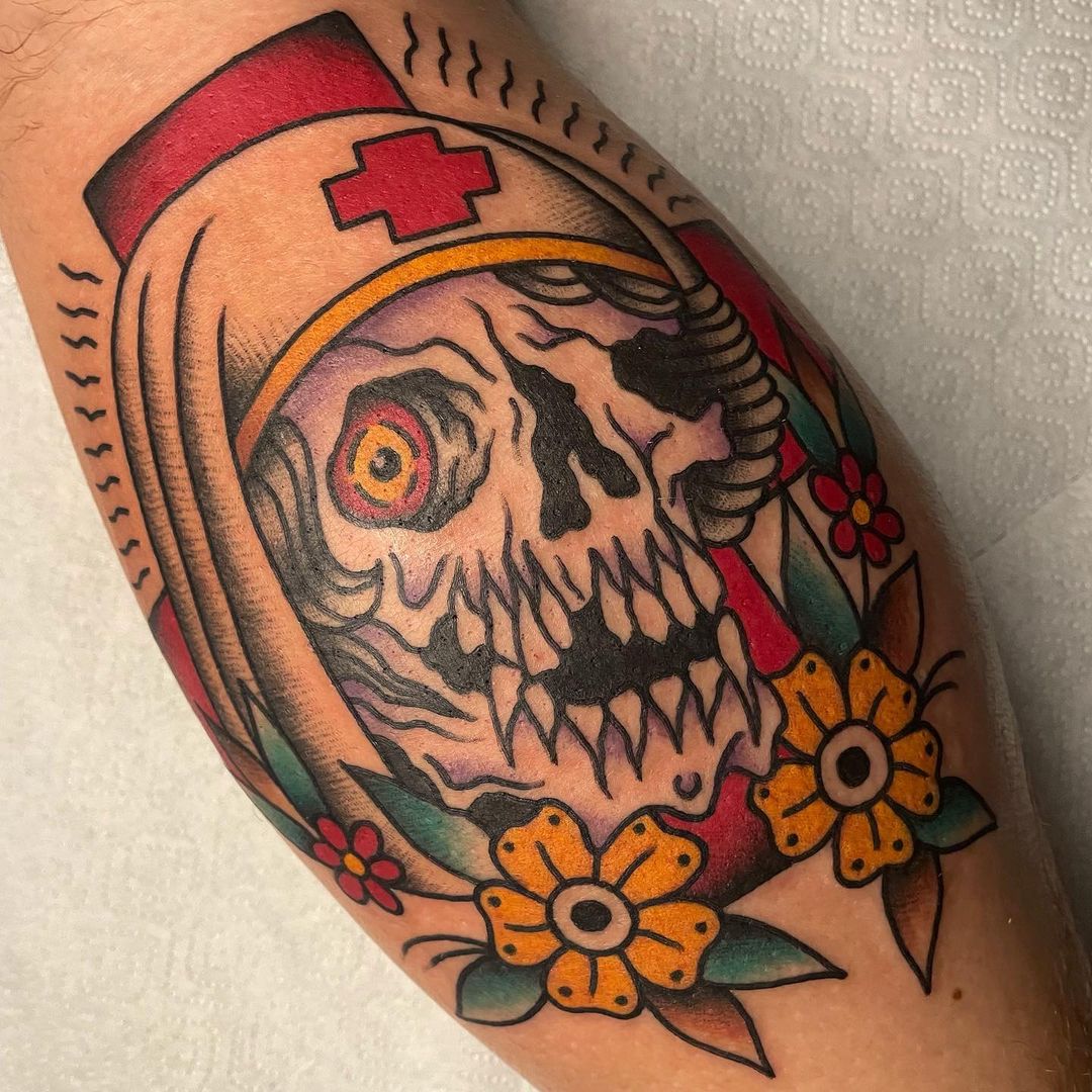 NURSE/SKULL…
Danke @lutz_kettenschmutz 

#tattoo #tattoos #tattooed #tattoolife
