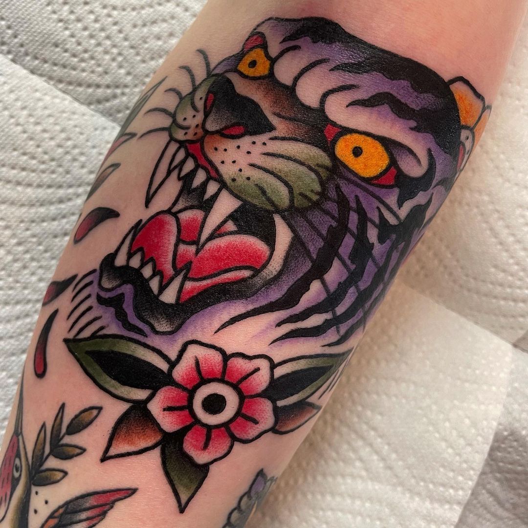 PURPLE TIGER…

#tiger #tigertattoo #tattoo #tattoos #tattooed #tattoolife #tatto
