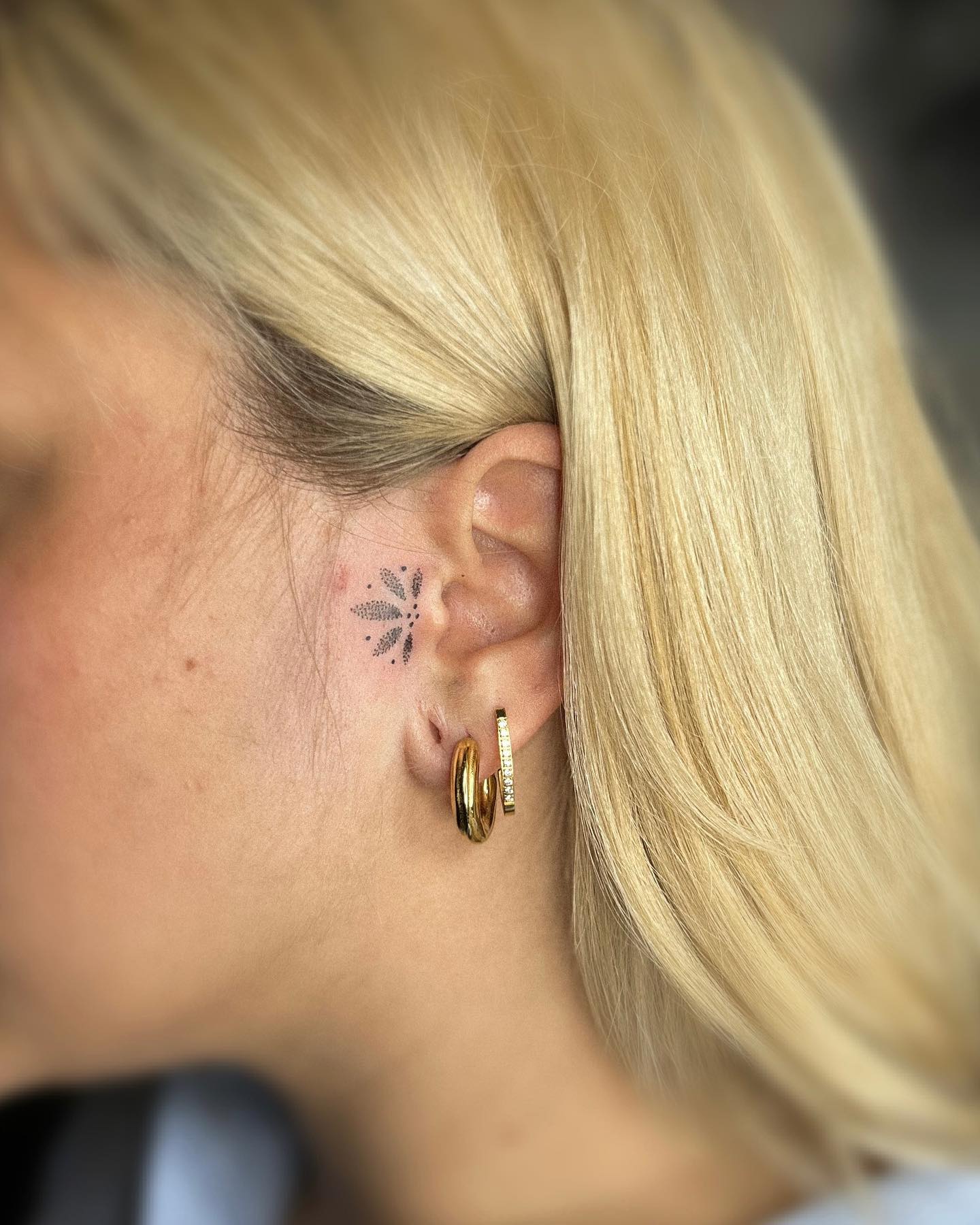 DANKE LARA! 
.
#finelinetattoo #dotwork #dotworktattoo #tattoo #tattooideas #tat