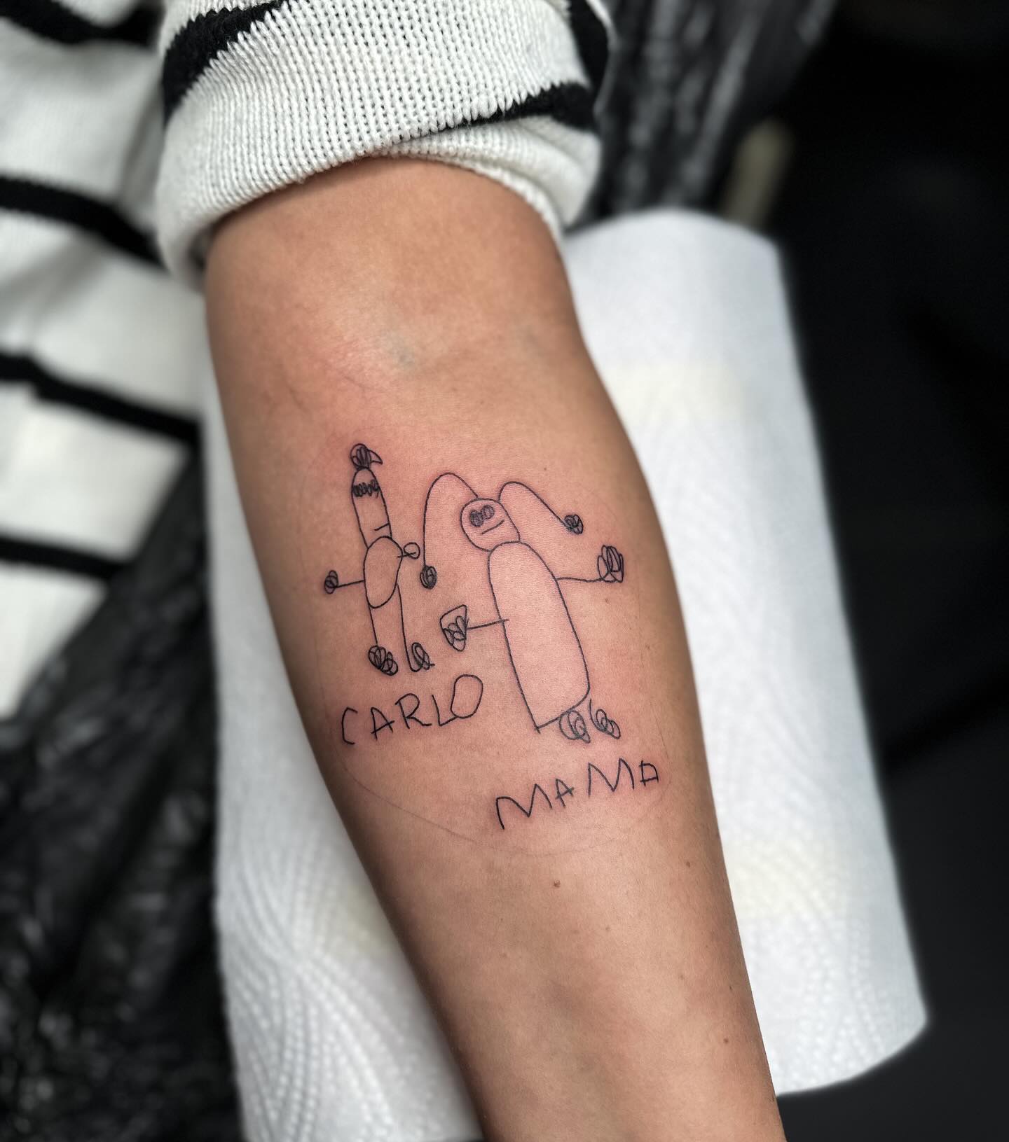 DANKE @__gika 
.
#tattooideas #tattooed #femaletattooartist #drawingtattoo #moml