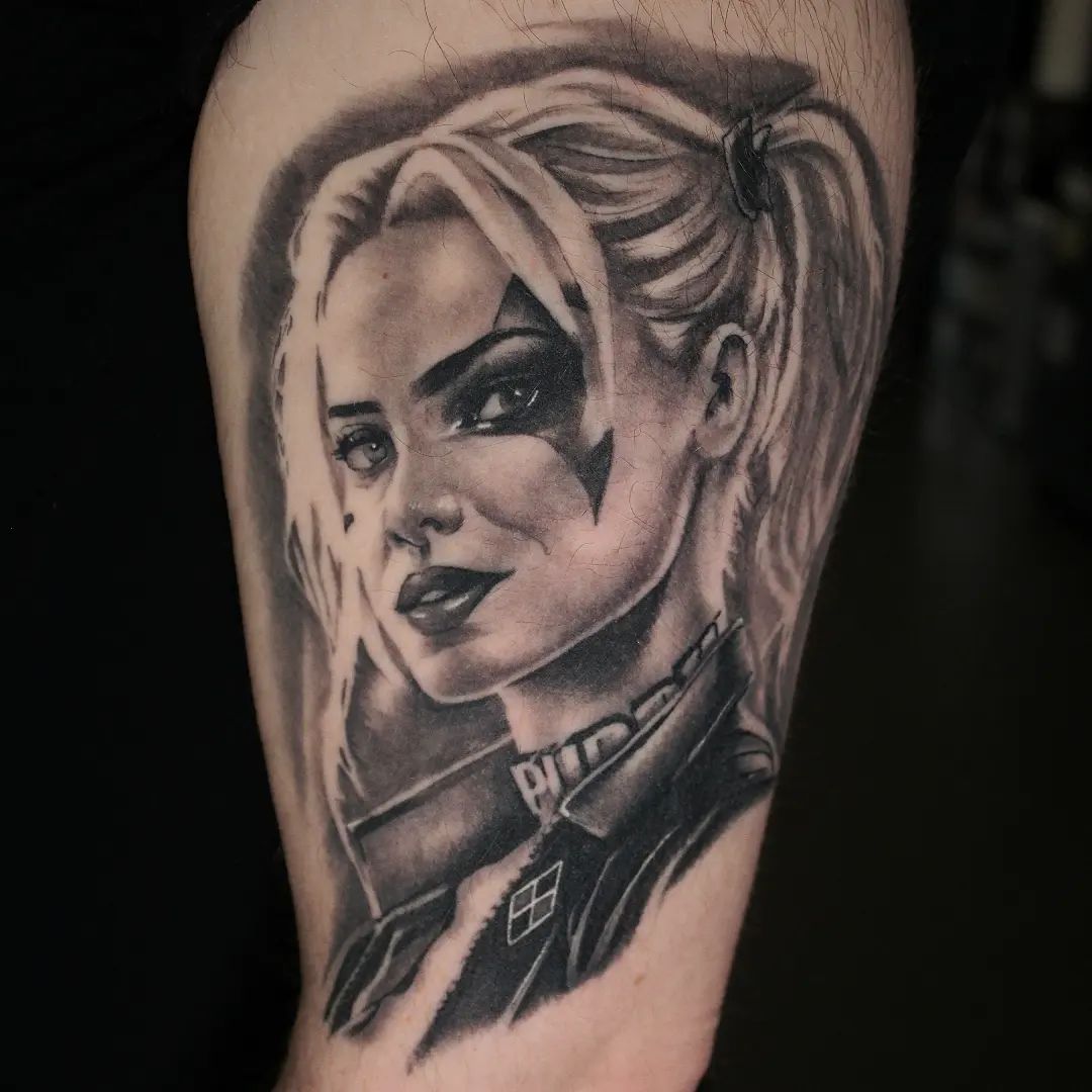 Abgeheilte Harley Quinn...Danke @batenbrooklinbbq für dein Vertrauen.
Gerne mehr