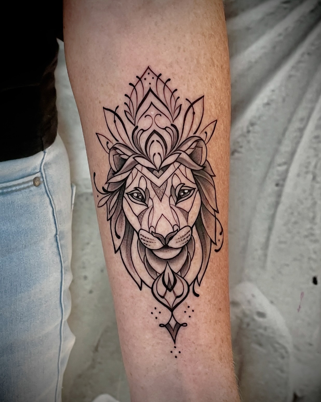 ..LET THE DOGS BARK, THE LION IS STILL KING..
.
.
#liontattoo #ink #tattoos #ink